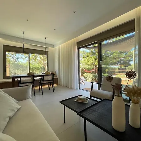 Lagouvardos House Holiday home