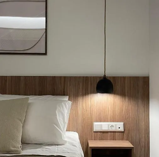 Lagouvardos House * Marathopoli