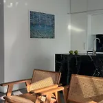 Lagouvardos House *