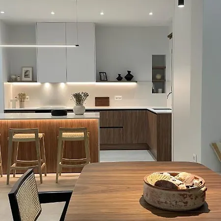 Lagouvardos House Marathopoli