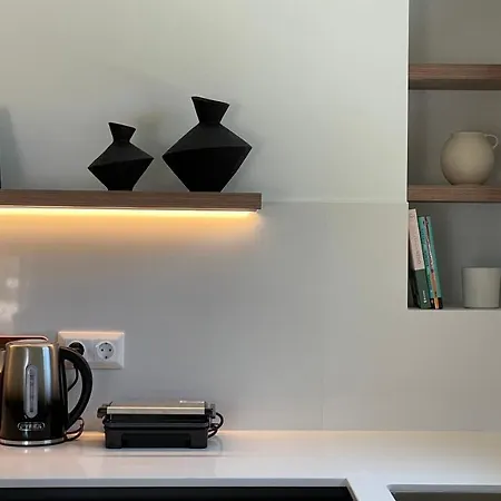 度假居 Lagouvardos House