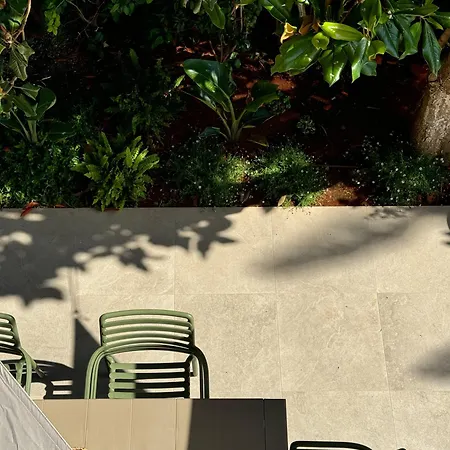 Lagouvardos House 度假居 *