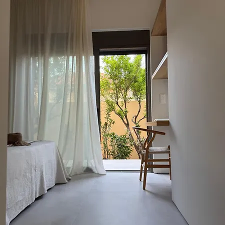 בית נופש Lagouvardos House *