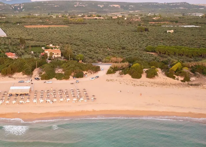 Lagouvardos House *