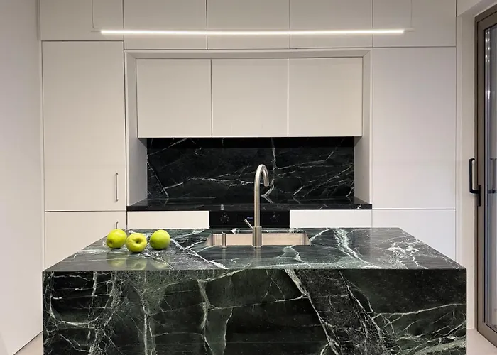 Lagouvardos House Casa de Férias Marathopoli